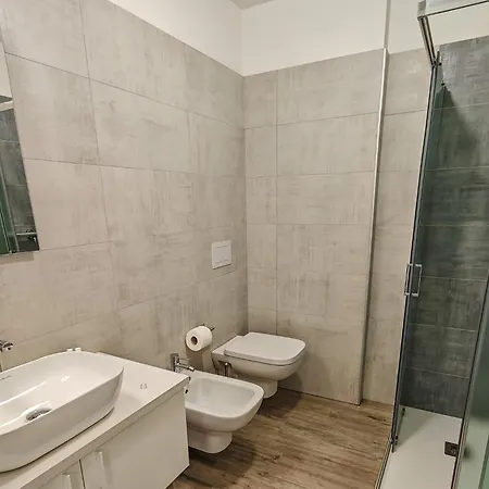 Tritone Apartman *